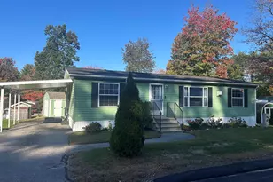 52 Cormier Dr, Rochester, NH 03867 - Photo 2