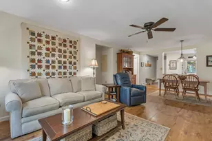 75 Manor Dr, Lincoln, NH 03251 - Photo 2
