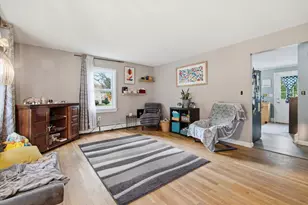 88 Dunbar St, Manchester, NH 03103 - Photo 6