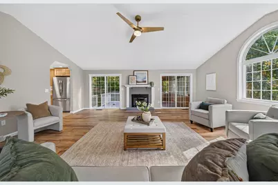 101 Currier Drive, Manchester, NH 03104 - Photo 6