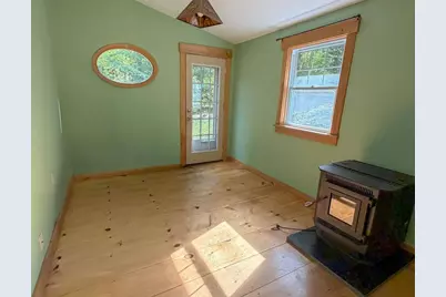 149 Thurlow Street, Plymouth, NH 03264 - Photo 12