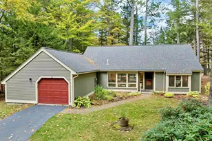 36 Point Breeze Rd, Wolfeboro, NH 03894 - Photo 1