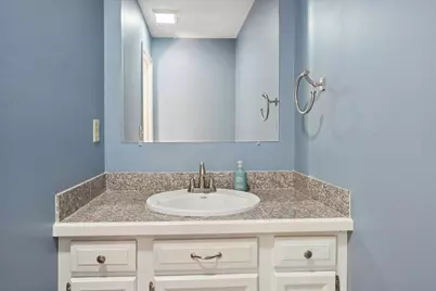 8 B Rangers Drive, Hudson, NH 03051 - Photo 26