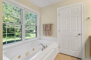 10 Cortland Ave, Stratham, NH 03885 - Photo 34