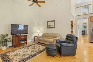 10 Cortland Ave, Stratham, NH 03885 - Photo 30