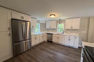 331 Parade Rd, Barnstead, NH 03218 - Photo 6