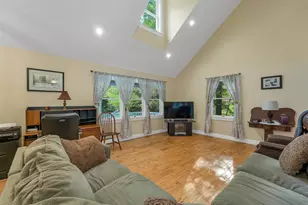 154 Meadow Pond Rd, Gilmanton, NH 03237 - Photo 22