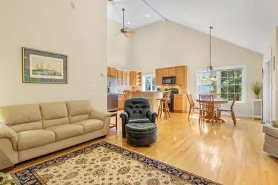 10 Cortland Avenue, Stratham, NH 03885 - Photo 26