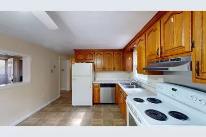 37 Wason Road, Hudson, NH 03051 - Photo 8
