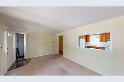 37 Wason Road, Hudson, NH 03051 - Photo 4