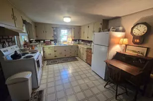 62 W St Ext, Charlestown, NH 03603 - Photo 4
