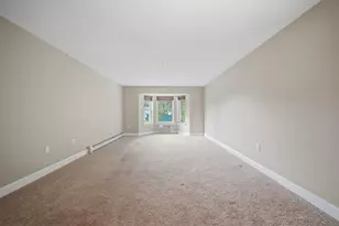 245 Edward J Roy Dr, Manchester, NH 03104 - Photo 6