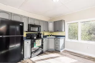 95 Charles St, Milton, NH 03851 - Photo 6