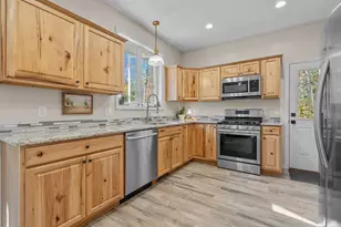 69 Parker Mountain Rd, Strafford, NH 03884 - Photo 6