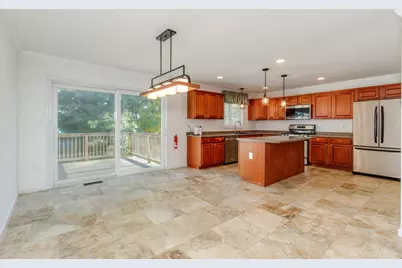 11 Canterberry Court #B, Hudson, NH 03051 - Photo 4