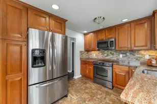 18 E Derry Rd, Derry, NH 03038 - Photo 24