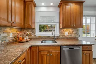 18 E Derry Rd, Derry, NH 03038 - Photo 22