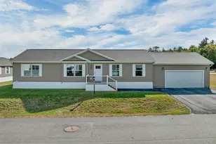 72 Diamondback Dr, Rochester, NH 03868 - Photo 1