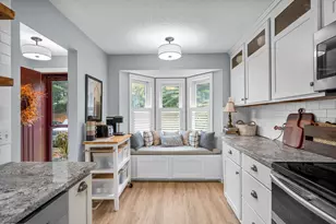 282 Bartemus Trail, Nashua, NH 03063 - Photo 6