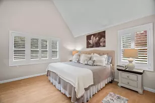 282 Bartemus Trail, Nashua, NH 03063 - Photo 16