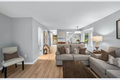 282 Bartemus Trail, Nashua, NH 03063 - Photo 14