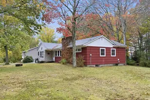 57 Independence Ave, Franklin, NH 03235 - Photo 6