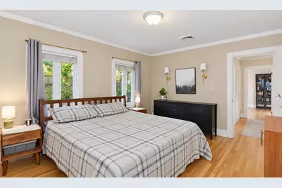 453 Oak Street, Manchester, NH 03104 - Photo 8