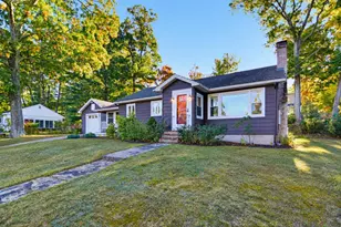 453 Oak St, Manchester, NH 03104 - Photo 1