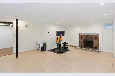453 Oak Street, Manchester, NH 03104 - Photo 18
