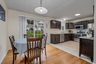 25 Belleview Dr, Amherst, NH 03031 - Photo 1