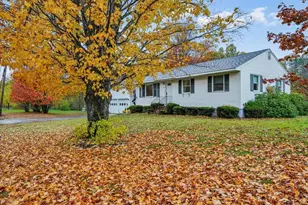 850 Center St, Wolfeboro, NH 03894 - Photo 2