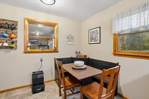 850 Center St, Wolfeboro, NH 03894 - Photo 20
