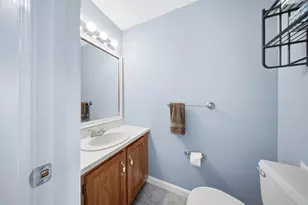 152 Bartemus Trail, Nashua, NH 03063 - Photo 26