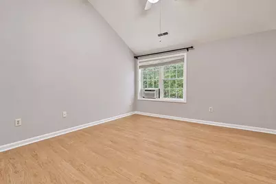 67 Barrington Avenue, Nashua, NH 03062 - Photo 34