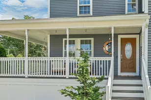 44 Mollie Dr, Manchester, NH 03103 - Photo 1