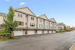 41 Fownes Mill Court, Rochester, NH 03867 - Photo 2