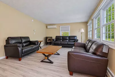 32 Greeley Street, Hudson, NH 03051 - Photo 12