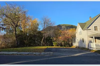 397 Willard Street, Berlin, NH 03570 - Photo 2
