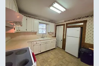 397 Willard Street, Berlin, NH 03570 - Photo 14