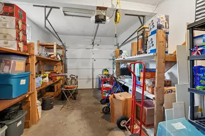 33 Cedar Street, Hudson, NH 03051 - Photo 28