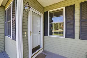 9 Lilac Ct, Litchfield, NH 03052 - Photo 12