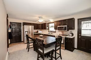 53 Wagner St, Manchester, NH 03104 - Photo 4