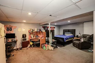 53 Wagner St, Manchester, NH 03104 - Photo 32