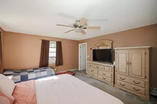 53 Wagner St, Manchester, NH 03104 - Photo 14