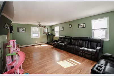 53 Wagner Street, Manchester, NH 03104 - Photo 10