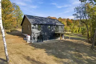 22 Mullen Dr, Pittsfield, NH 03263 - Photo 10
