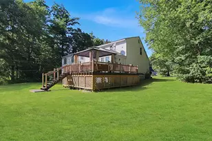 3 Chasebrook Cir, Litchfield, NH 03052 - Photo 4