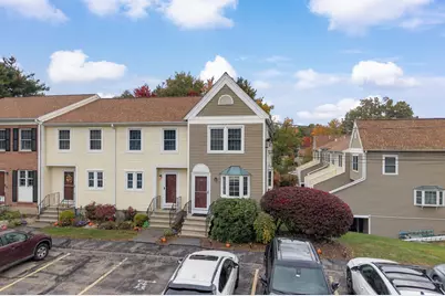 328 Fox Hollow Way #328, Manchester, NH 03104 - Photo 2