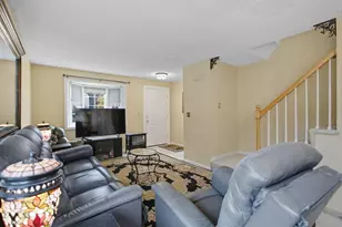 328 Fox Hollow Way, Manchester, NH 03104 - Photo 12