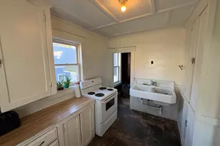 104 Prospect St, Franklin, NH 03235 - Photo 12